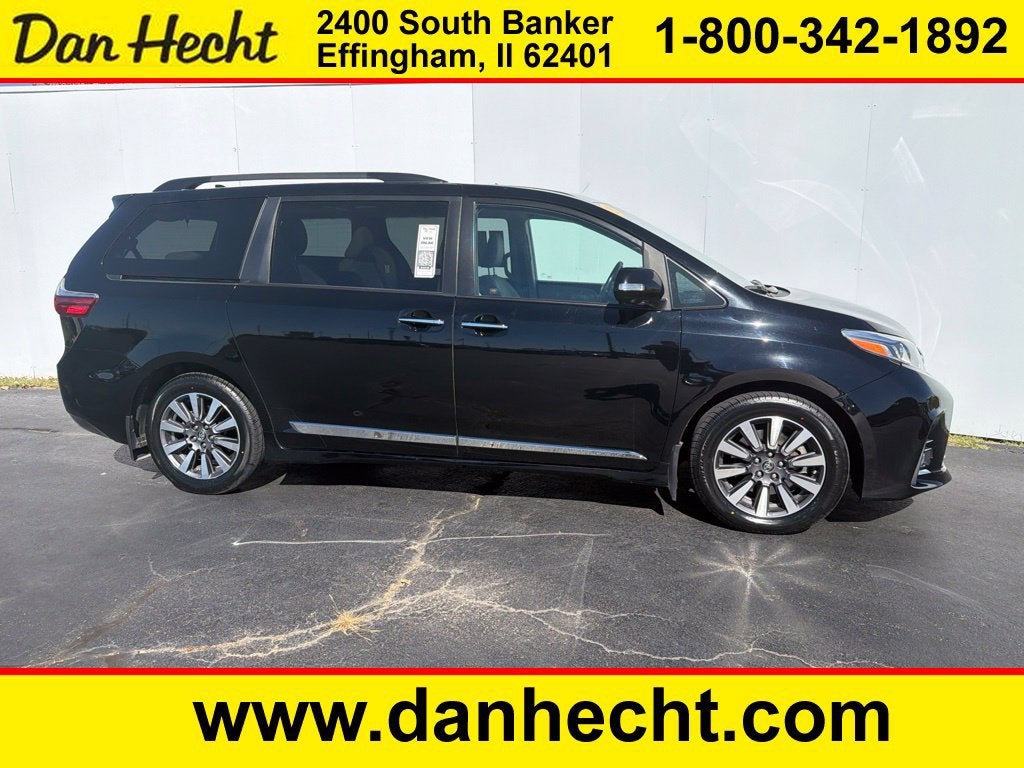2020 Toyota Sienna XLE Auto Access Seat