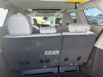 2020 Toyota Sienna XLE Auto Access Seat