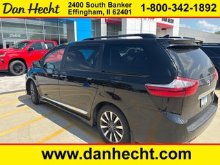 2020 Toyota Sienna XLE Auto Access Seat