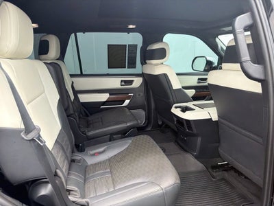 2024 Toyota Sequoia SR5