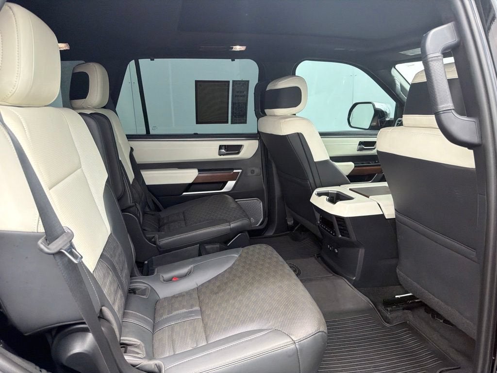 2024 Toyota Sequoia SR5