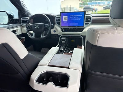 2024 Toyota Sequoia SR5