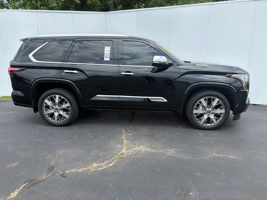 2024 Toyota Sequoia SR5
