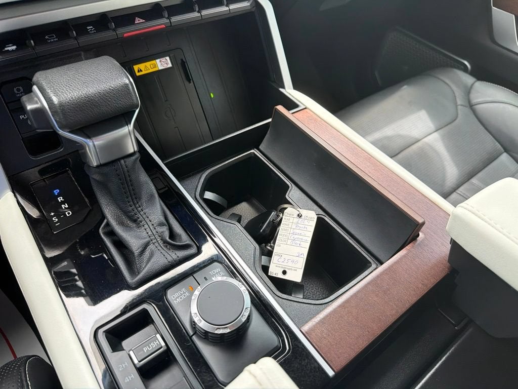 2024 Toyota Sequoia SR5