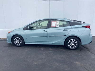2021 Toyota Prius LE