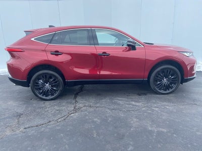 2024 Toyota Venza LE