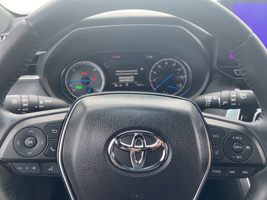 2024 Toyota Venza LE