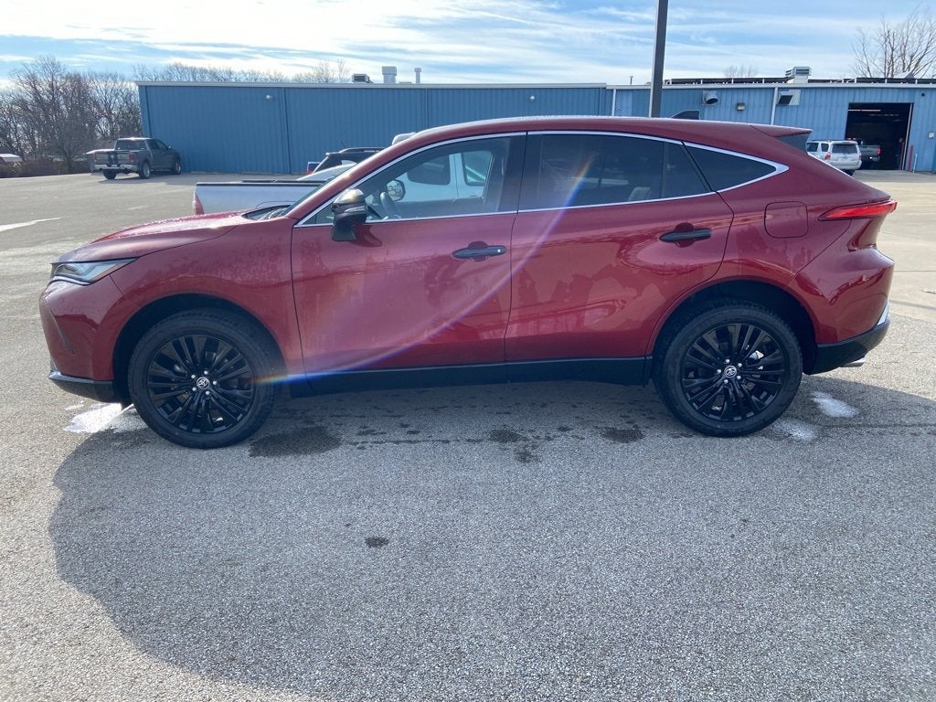 2024 Toyota Venza LE