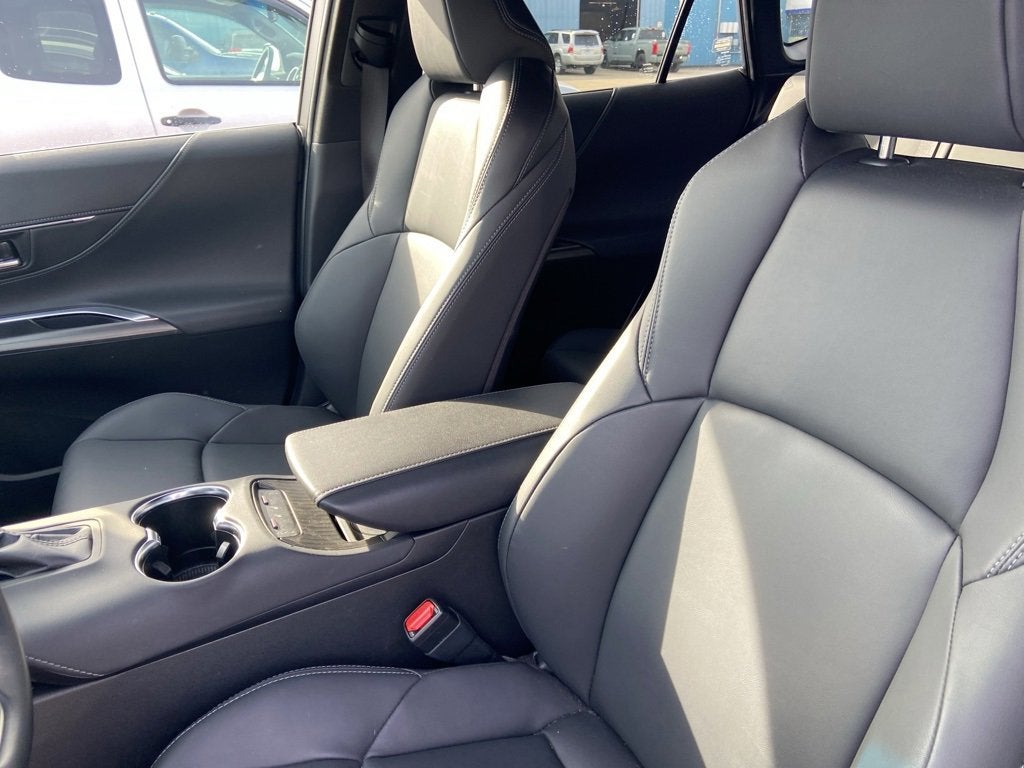 2024 Toyota Venza LE