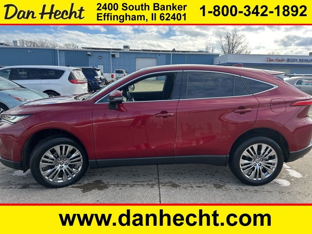 2022 Toyota Venza LE